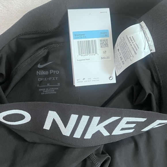 Nike Black Leggings Stretchy Athletic Wear - Picture 2 of 5